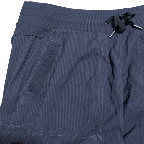 Lululemon Dance Studio Pant III Navy Size 4 - Picture 11 of 14